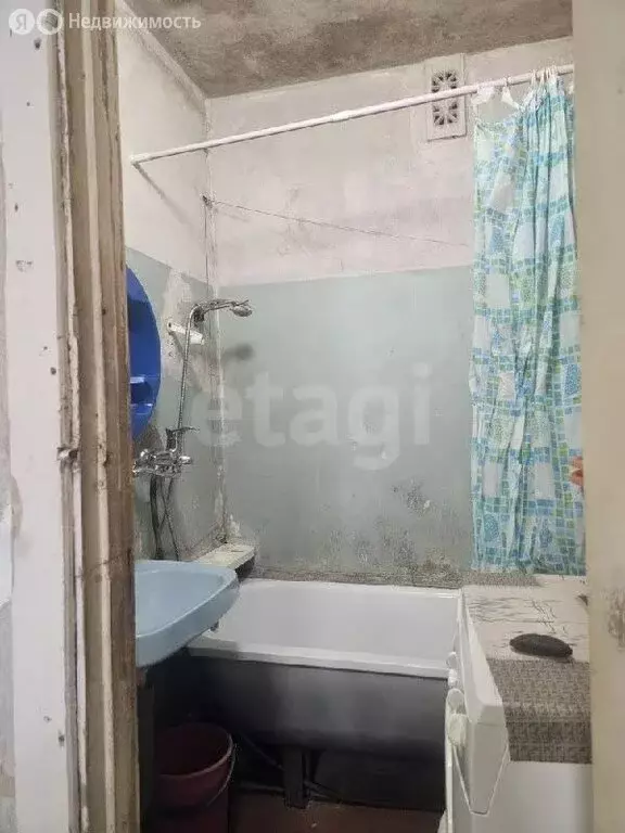 3-комнатная квартира: Киров, улица Пугачёва, 3А (60.5 м) - Фото 2