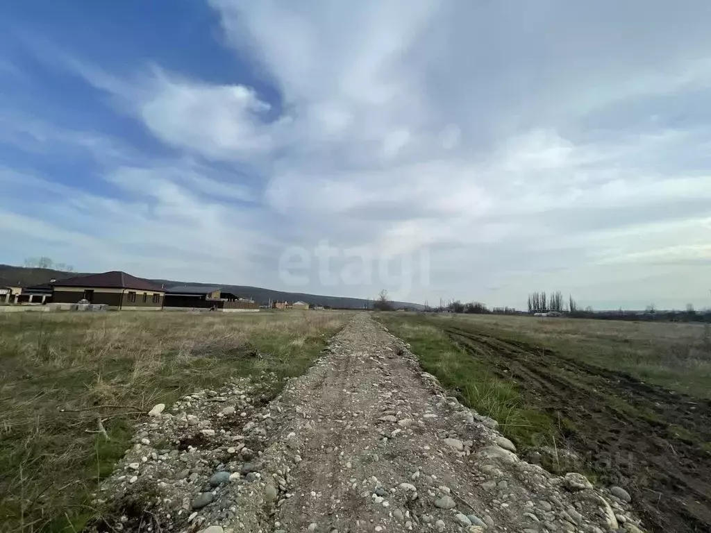 Участок в Адыгея, Майкопский район, Победенское с/пос, пос. Удобный  ... - Фото 1