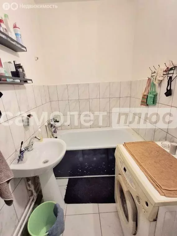 1-комнатная квартира: Якутск, улица Летчицы Веры Захаровой, 15/3 (32.4 ... - Фото 2