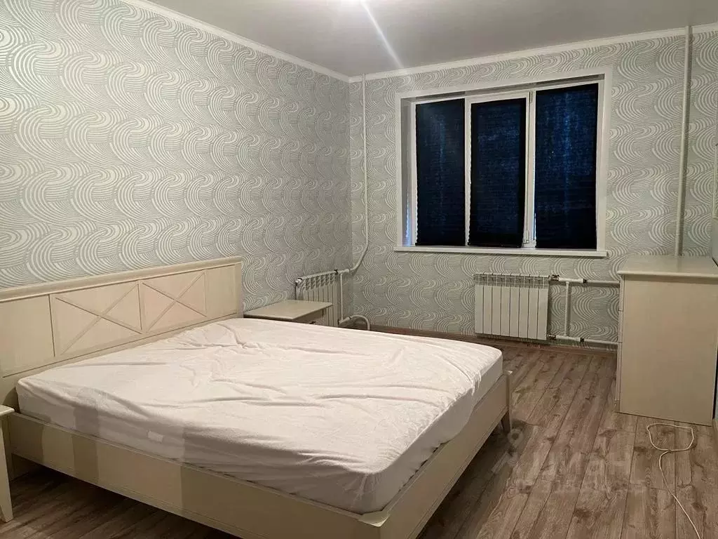 3-к кв. Курская область, Курск просп. Победы, 42 (80.0 м) - Фото 0