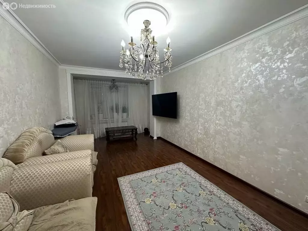 3-комнатная квартира: Махачкала, Межевая улица, 21Б (102.3 м) - Фото 1