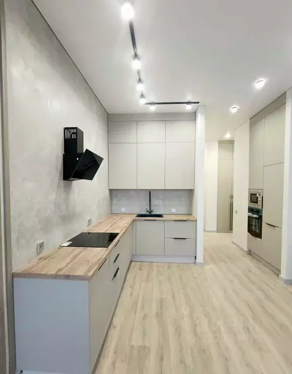 2-к кв. Татарстан, Казань ул. Карбышева, 12а (70.0 м) - Фото 0