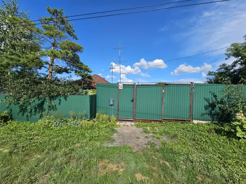 Дом в Омская область, Калачинск ул. 70-й Бригады, 55 (56 м) - Фото 1