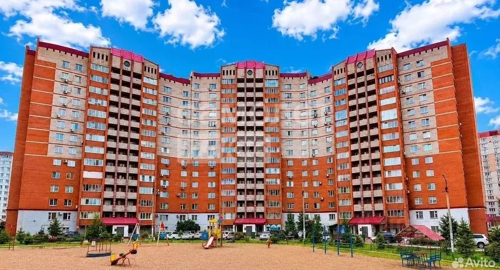 3-к кв. Башкортостан, Уфа ул. Лесотехникума, 26/2 (90.4 м) - Фото 1