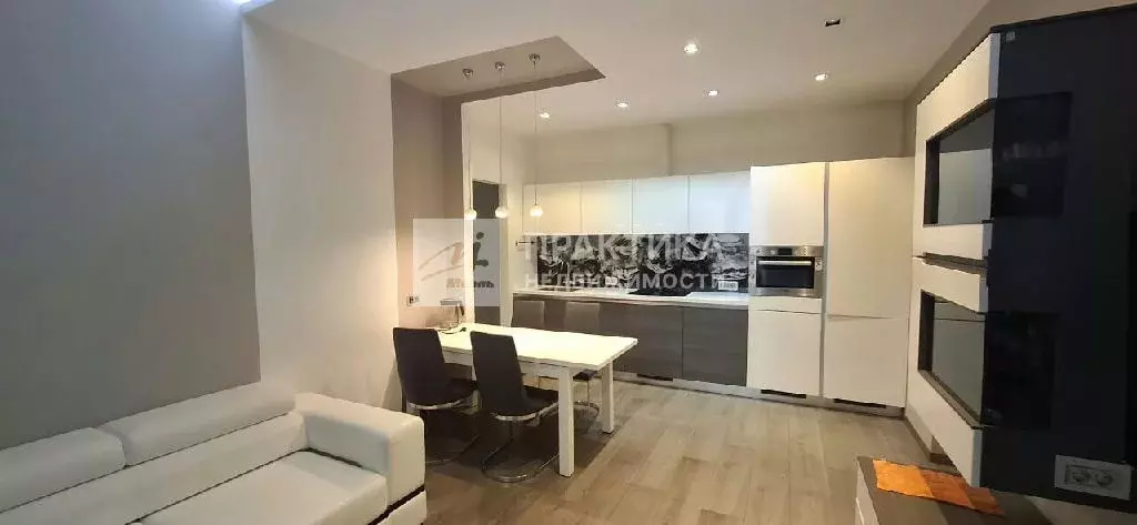 Продается 3-комнатная квартира - Фото 1