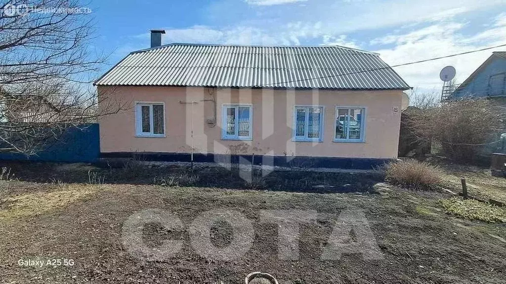 Дом в Панинский район, Перелёшинское городское поселение, рабочий ... - Фото 1