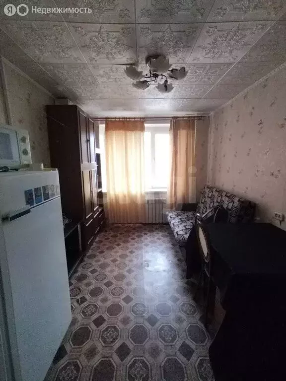 1к в 9-комнатной квартире (11.4 м) - Фото 1