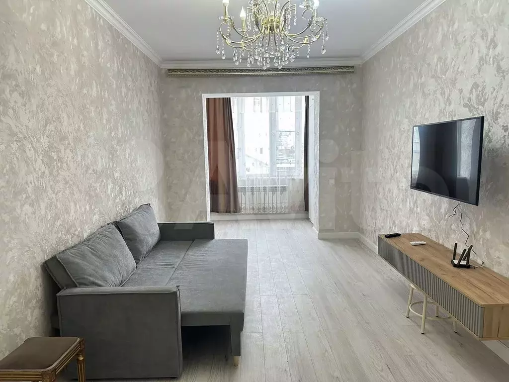 1-к. квартира, 45 м, 2/10 эт. - Фото 1