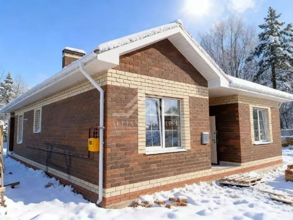 Дом в Татарстан, Высокогорское с/пос, с. Пермяки ул. Азина (110 м) - Фото 2