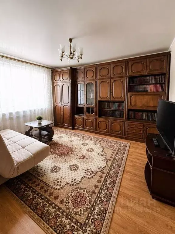 3-к кв. Севастополь просп. Октябрьской Революции, 22/10 (68.3 м) - Фото 1