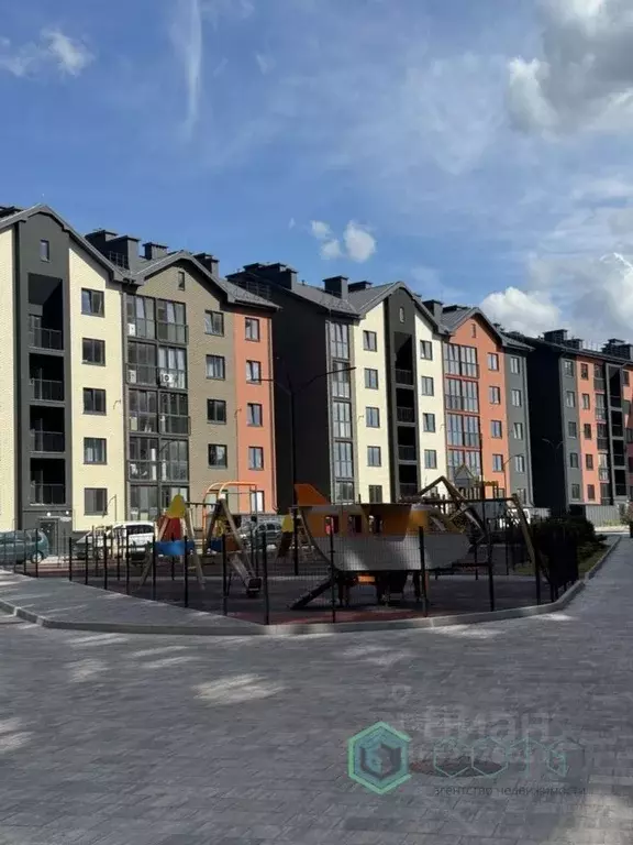 1-к кв. Калининградская область, Пионерский Октябрьская ул., 2к1 (44.1 ... - Фото 1