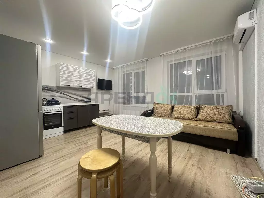 1-к кв. Татарстан, Казань ул. Братьев Батталовых, 20А (32.0 м) - Фото 2