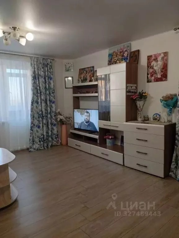 1-к кв. Тюменская область, Тобольск 3Б мкр, 16 (35.0 м) - Фото 2