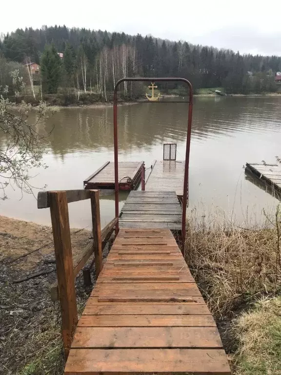 Дом в Пермский край, Добрянский муниципальный округ, пос. Талица, ... - Фото 1