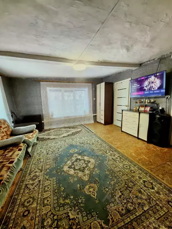 Дом в Кемеровская область, Прокопьевск Нижняя ул. (50 м) - Фото 1