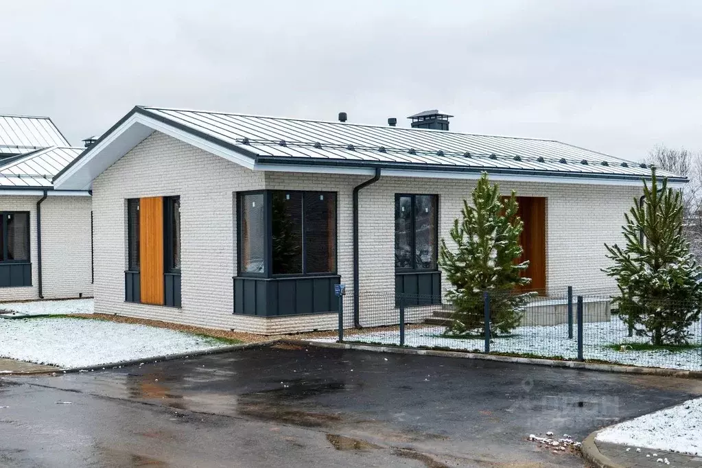 Коттедж в Московская область, Клин городской округ, д. Тиликтино  (90 ... - Фото 1