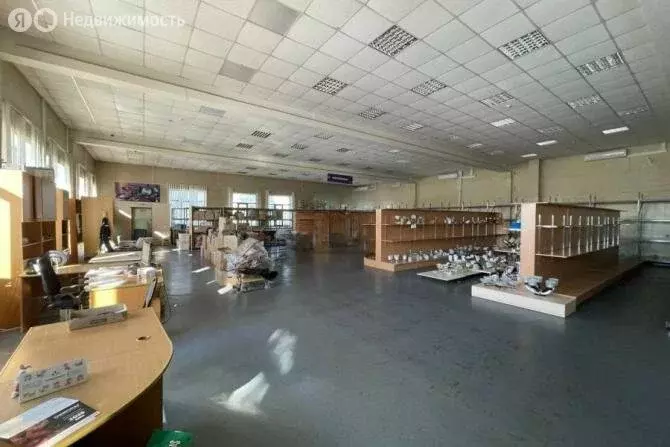 Помещение свободного назначения (400 м) - Фото 1