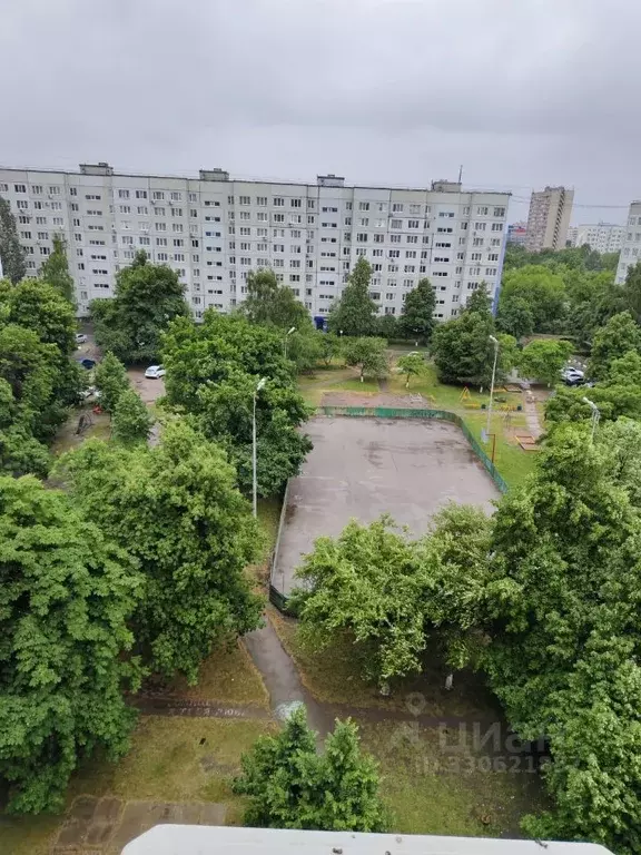 2-к кв. Самарская область, Тольятти 15-й кв-л, бул. Космонавтов, 9 ... - Фото 1