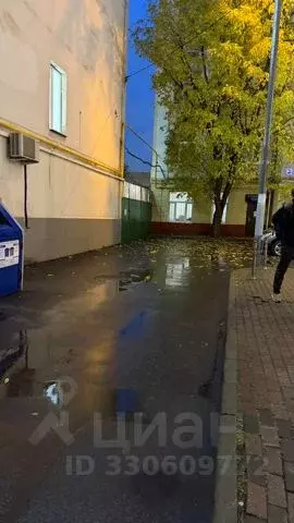 Гараж в Москва Новослободская ул., 31С1 (13 м) - Фото 1
