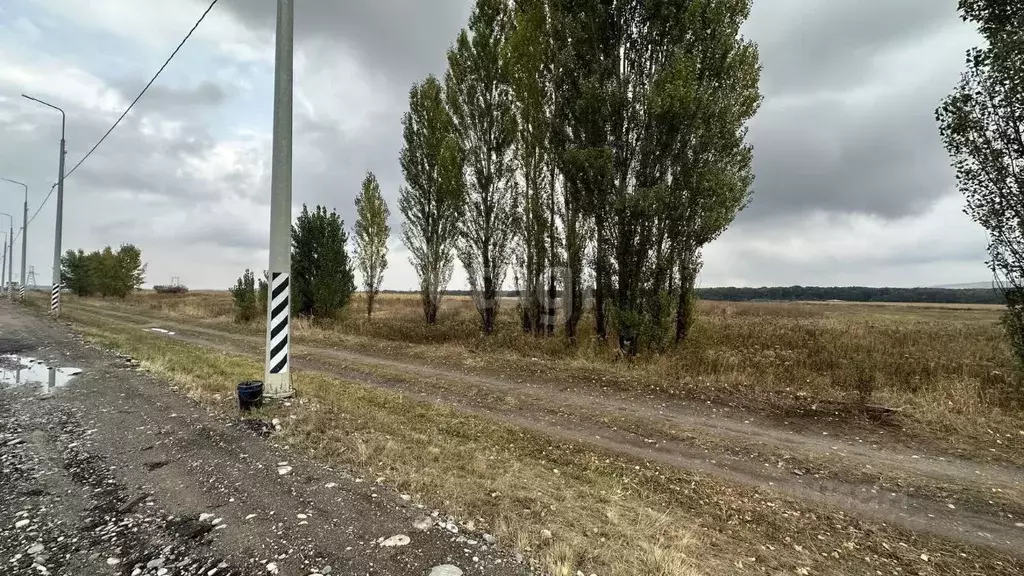 Участок в Карачаево-Черкесия, Усть-Джегута ул. Богатырева (339.0 сот.) - Фото 0