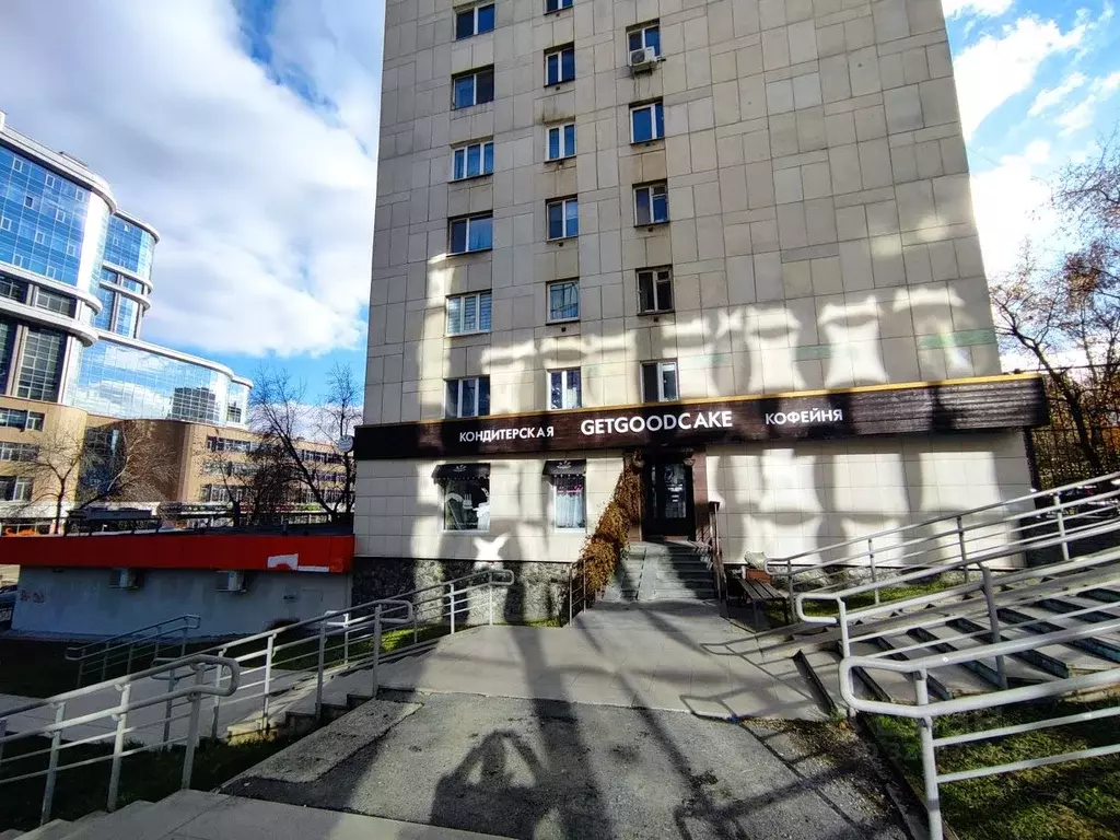 Торговая площадь в Свердловская область, Екатеринбург ул. ... - Фото 1