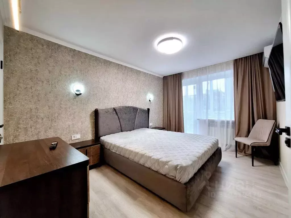 2-к кв. Краснодарский край, Геленджик ул. Грибоедова, 52 (55.0 м) - Фото 0
