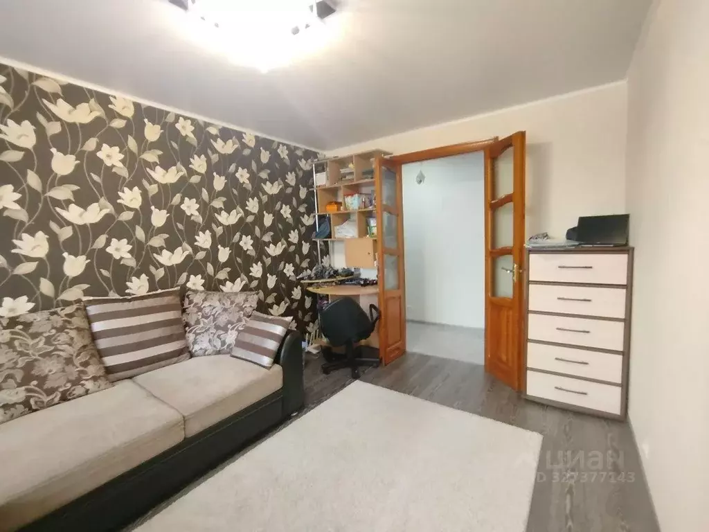 2-к кв. Омская область, Омск Городок Нефтяников мкр, ул. Тварковского ... - Фото 1