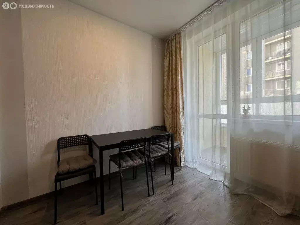 1-комнатная квартира: Калининград, улица Согласия, 50А (40.5 м) - Фото 1