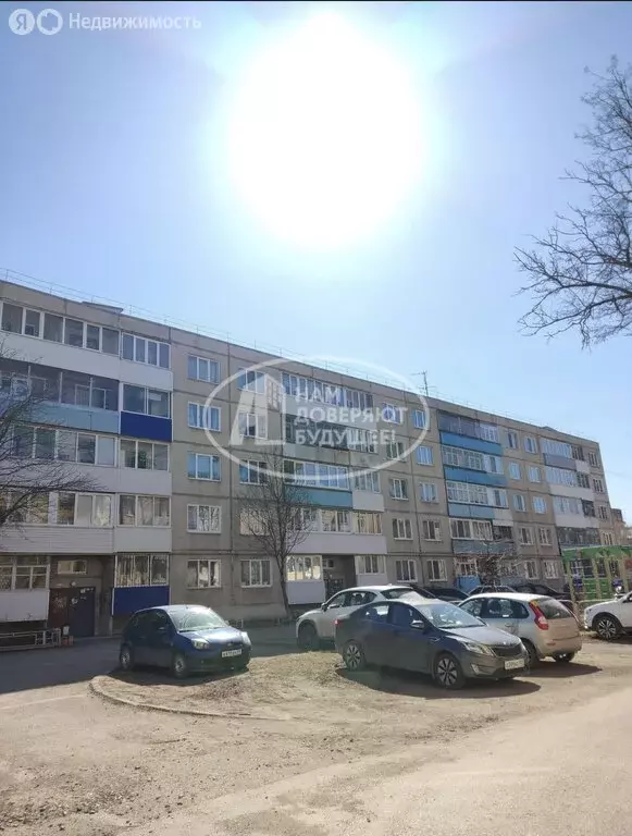 2-комнатная квартира: Краснокамск, Большевистская улица, 33В (49.2 м) - Фото 1
