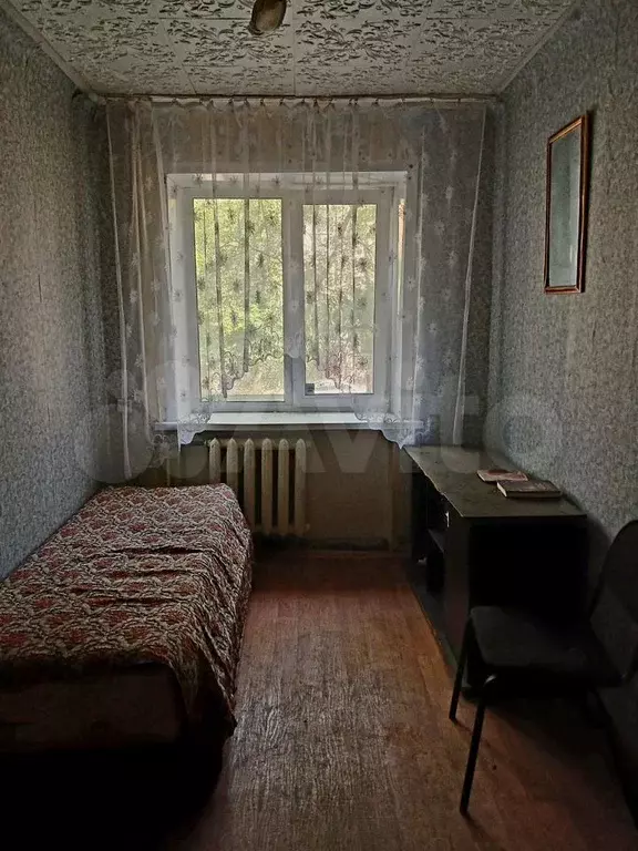 Комната 9,3 м в 5-к., 2/5 эт. - Фото 1