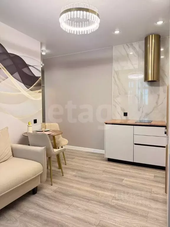 1-к кв. Тюменская область, Тюмень ул. Николая Глебова, 10 (36.6 м) - Фото 1