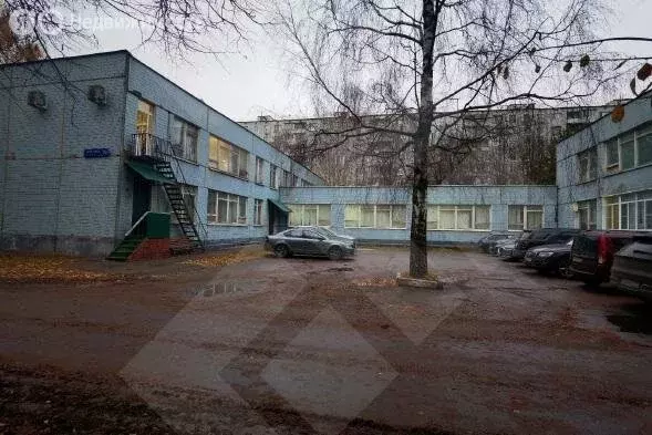 Помещение свободного назначения (1750 м) - Фото 1