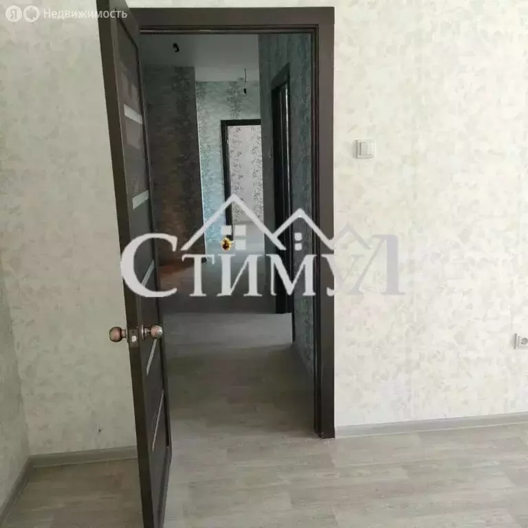 3-комнатная квартира: село Бея, улица Площадь Советов, 32к2 (64.1 м) - Фото 1