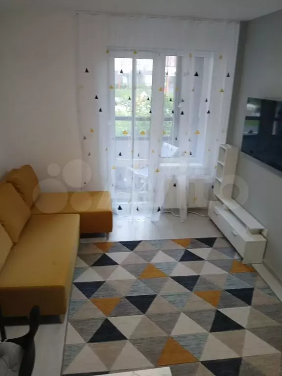 1-к. квартира, 37 м, 1/8 эт. - Фото 0