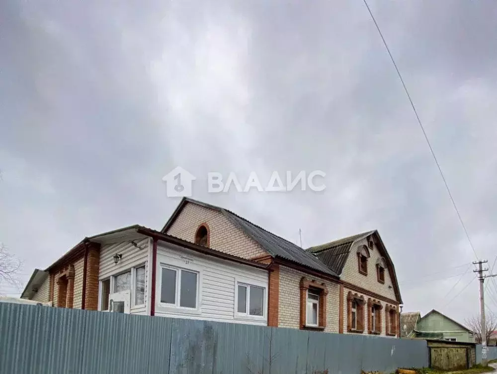 Дом в Пензенская область, Пенза проезд 1-й Димитрова, 37 (180 м) - Фото 1
