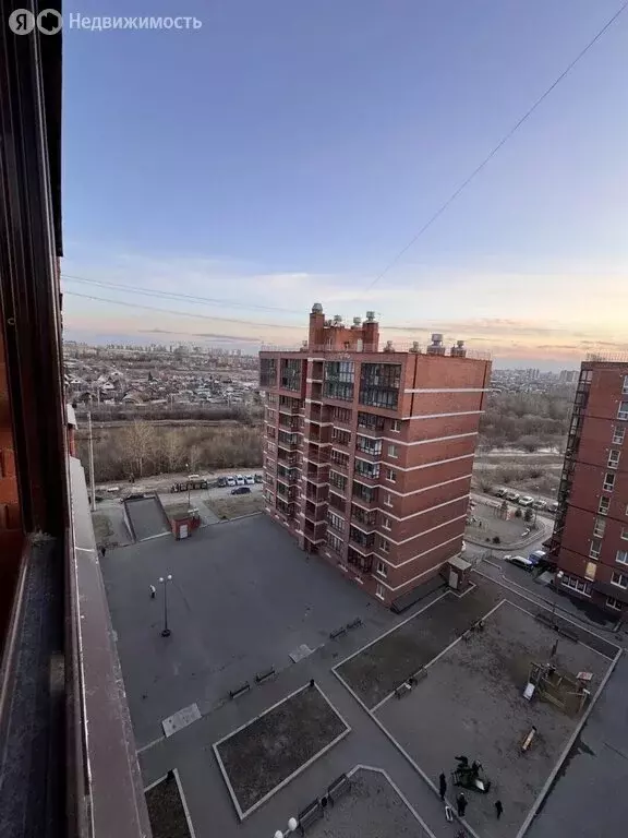 2-комнатная квартира: Иркутск, Братская улица, 7/10 (53 м) - Фото 2
