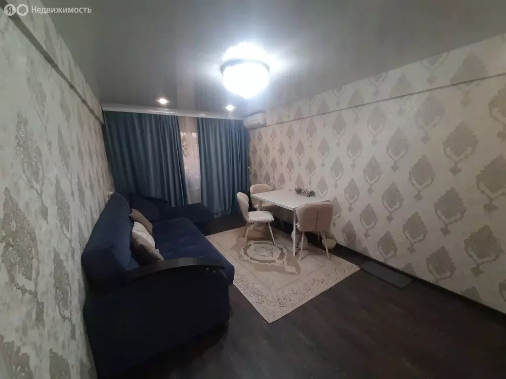 3-комнатная квартира: Волгоград, улица Дзержинского, 39 (60 м) - Фото 2