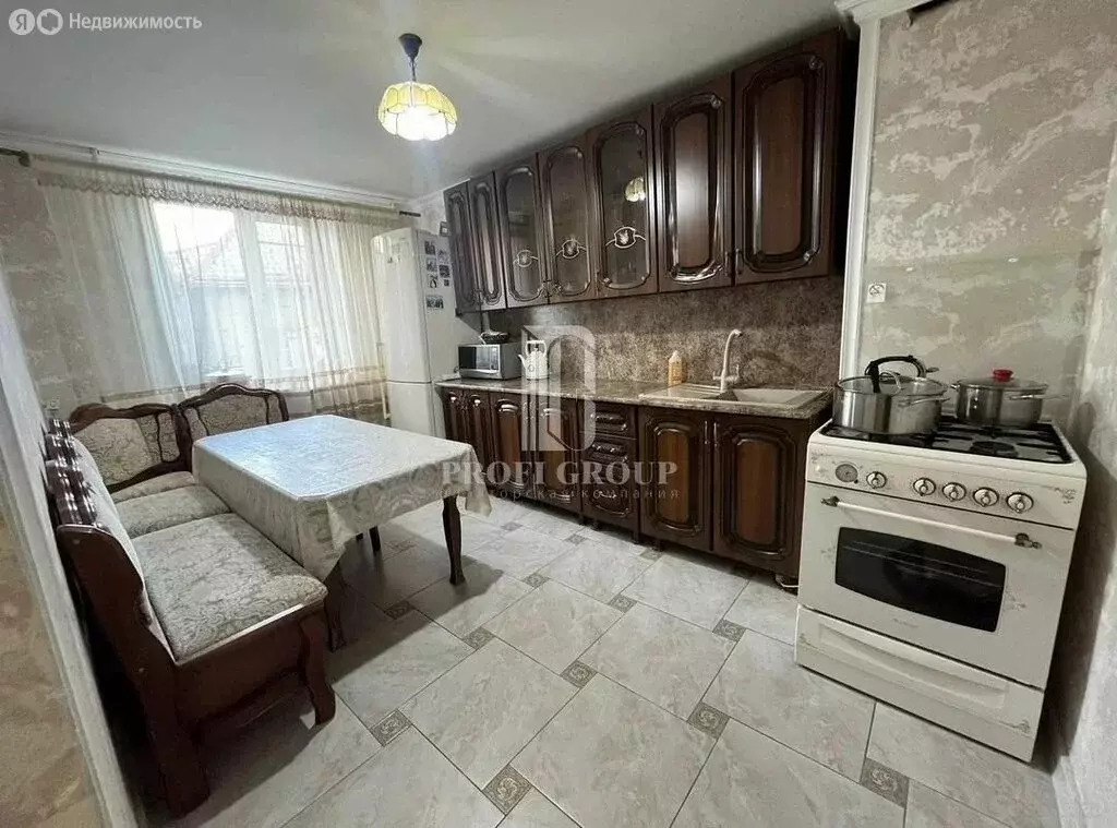 3-комнатная квартира: Махачкала, Учительская улица, 13к2 (75 м) - Фото 1
