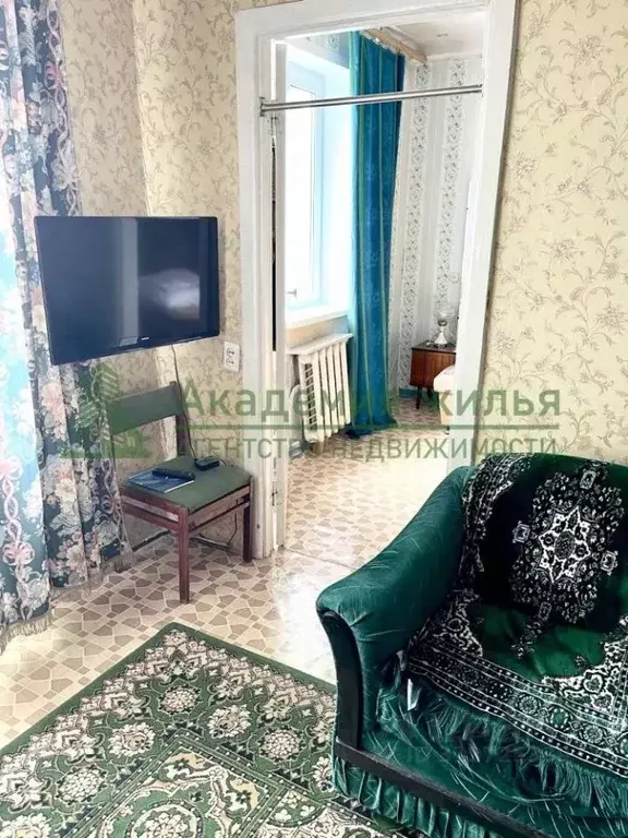 3-к кв. Саратовская область, Саратов Брянская ул., 26а (59.5 м) - Фото 2