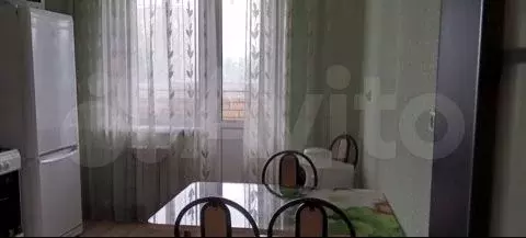 1-к. квартира, 38 м, 4/9 эт. - Фото 1
