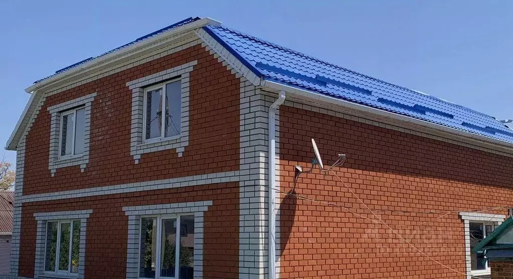 Дом в Краснодарский край, Ейское городское поселение, пос. Широчанка ... - Фото 0