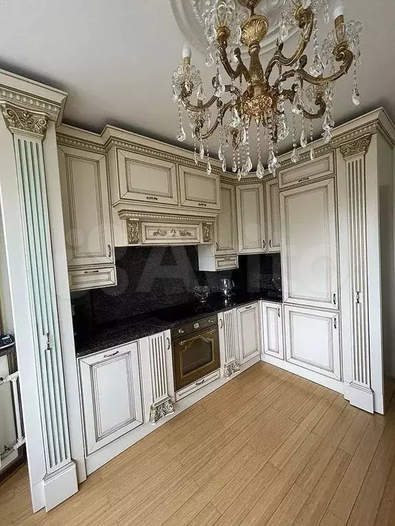 2-к. квартира, 60 м, 8/17 эт. - Фото 0