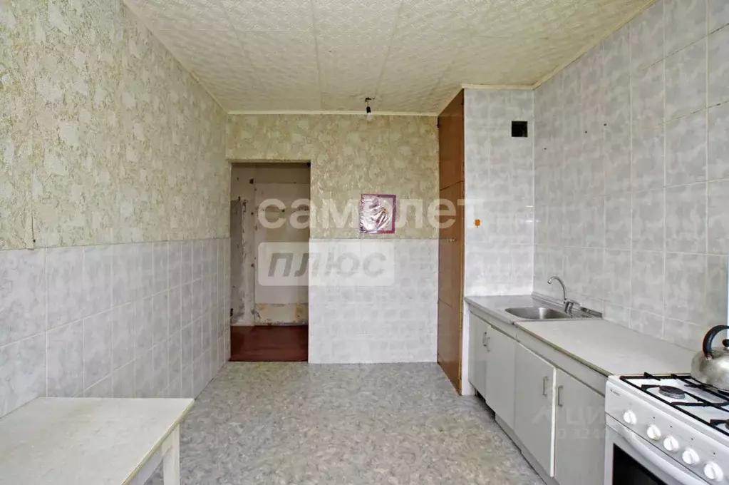 3-к кв. Омская область, Омск Солнечный мкр, ул. Комкова, 4 (63.2 м) - Фото 2