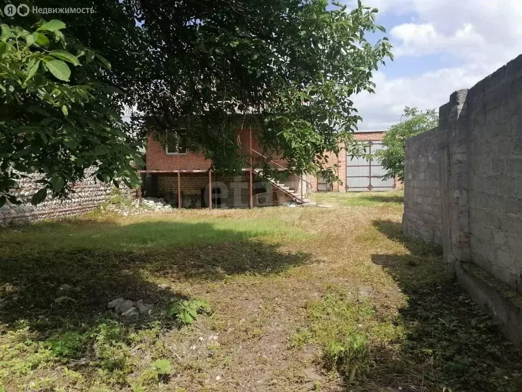 Дом в Ардон, улица Хосроева (200.5 м) - Фото 1