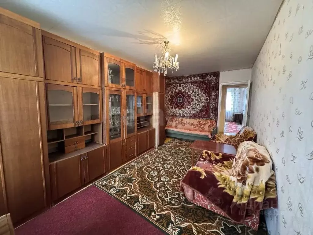 2-к кв. Тульская область, Суворов Тульская ул., 6А (51.1 м) - Фото 0
