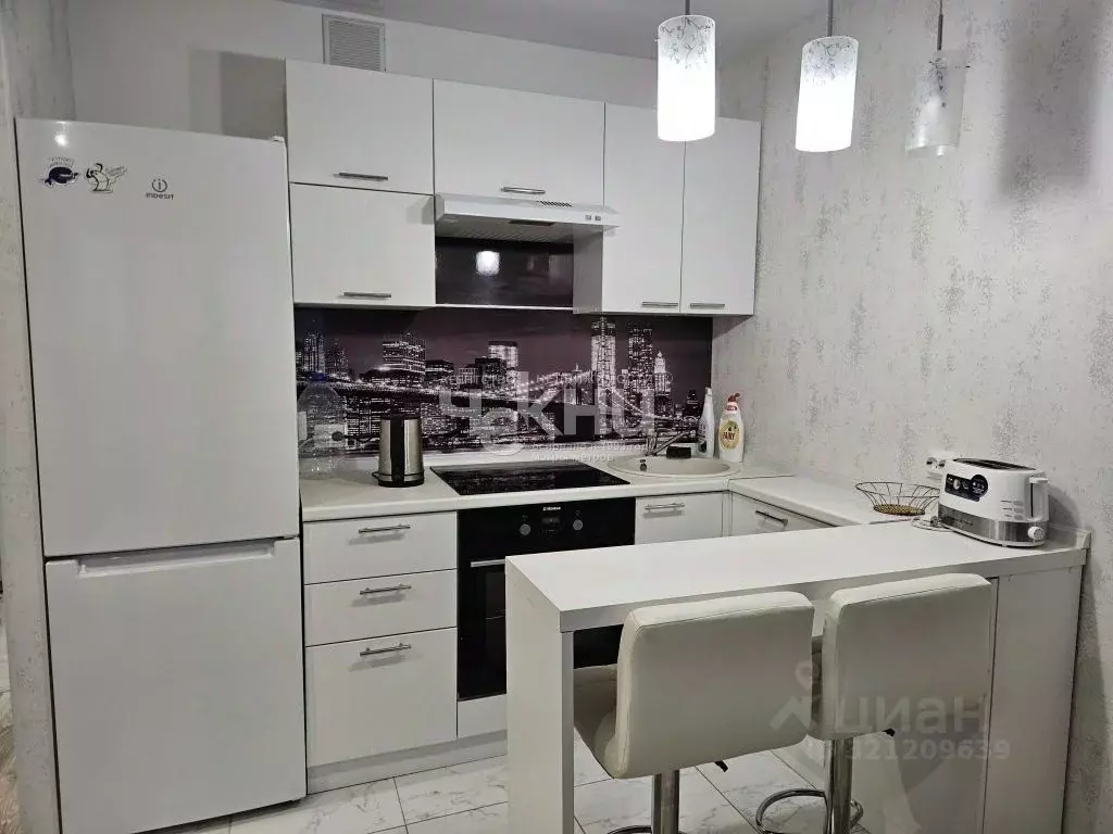 Студия Нижегородская область, Нижний Новгород Победная ул., 6 (28.5 м) - Фото 2