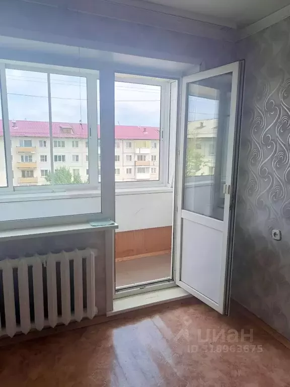 2-к кв. Иркутская область, Шелехов 4-й мкр,  (44.0 м) - Фото 0
