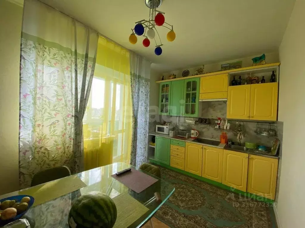 2-к кв. Брянская область, Брянск Бежицкая ул., 1к4 (80.1 м) - Фото 1