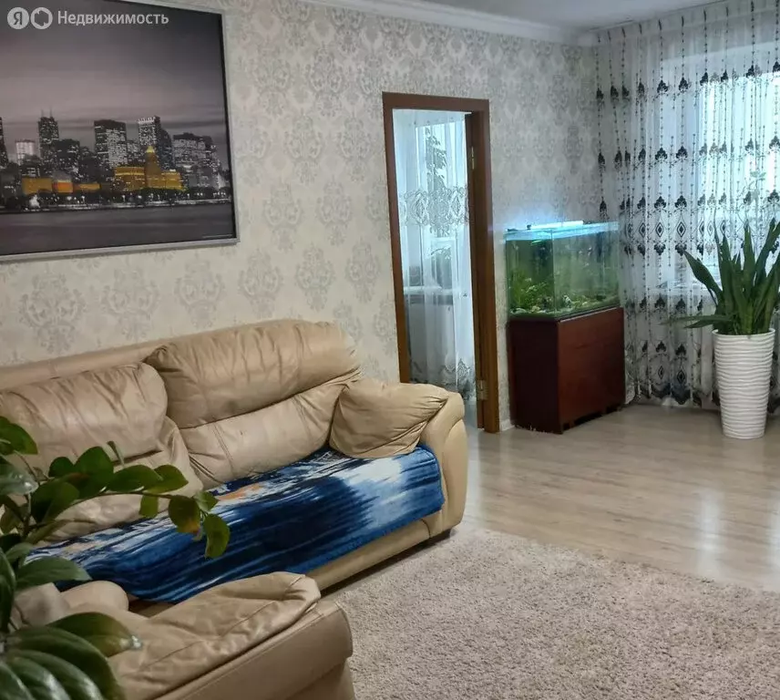 3-комнатная квартира: Красный Сад, улица Лунева, 22А (89 м) - Фото 0