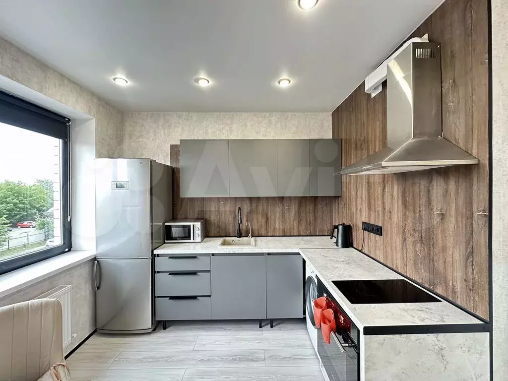Квартира-студия, 28 м, 3/22 эт. - Фото 1
